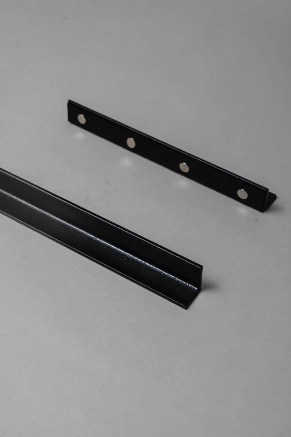 INDUSTRIAL PHOTO STAND