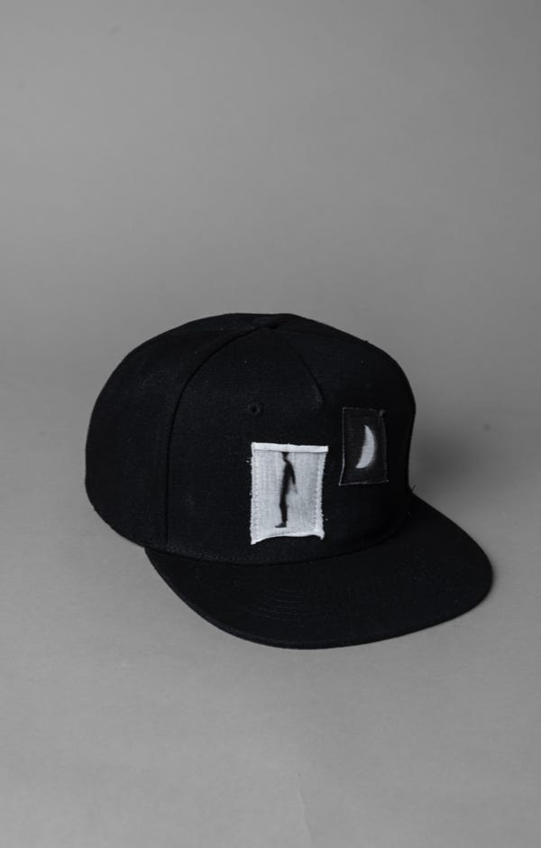 Snapback cap Black