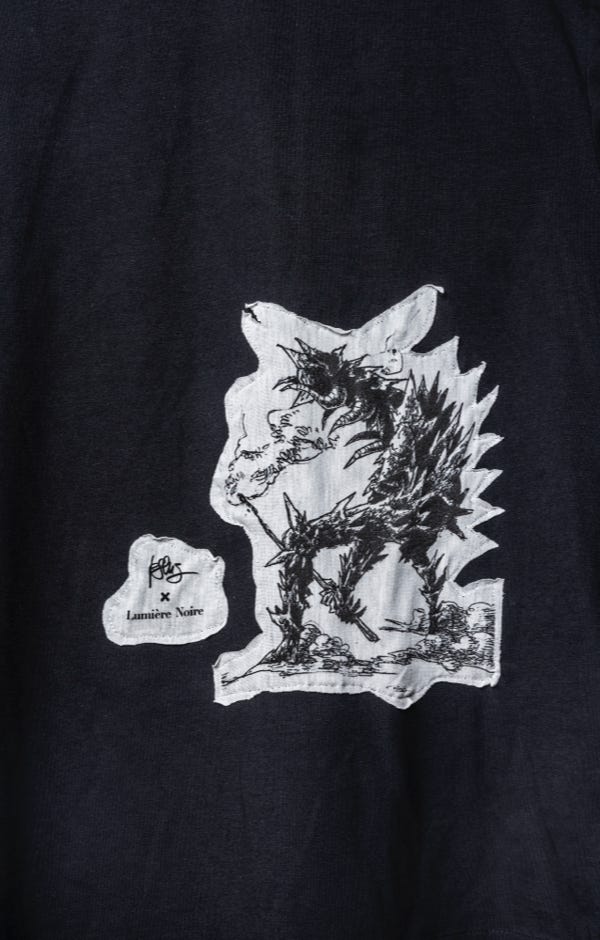 BLACK HEAVY OVERSIZE TEE